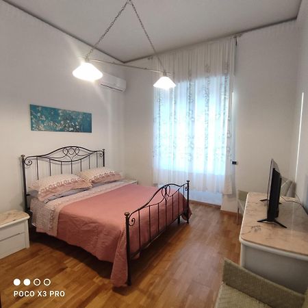 Residenza Regina Margherita Кастелламмаре-ди-Стабия Экстерьер фото