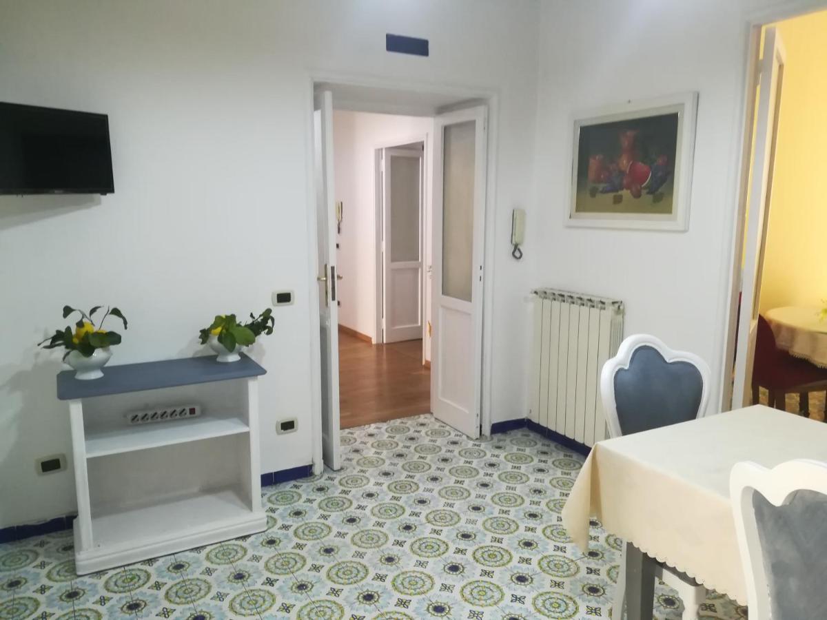 Residenza Regina Margherita Кастелламмаре-ди-Стабия Экстерьер фото