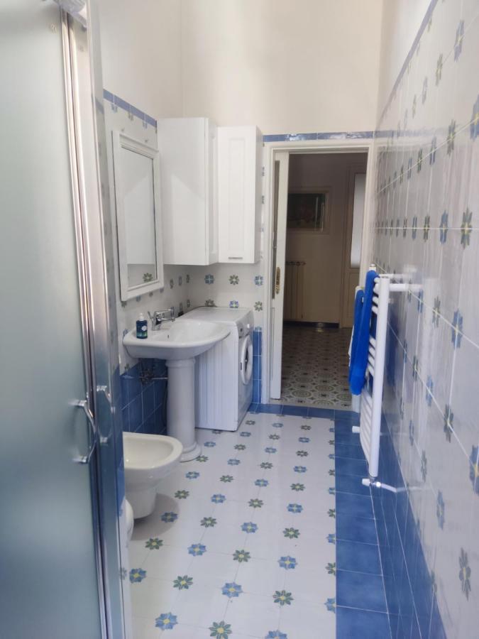 Residenza Regina Margherita Кастелламмаре-ди-Стабия Экстерьер фото